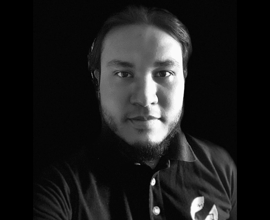 employee image