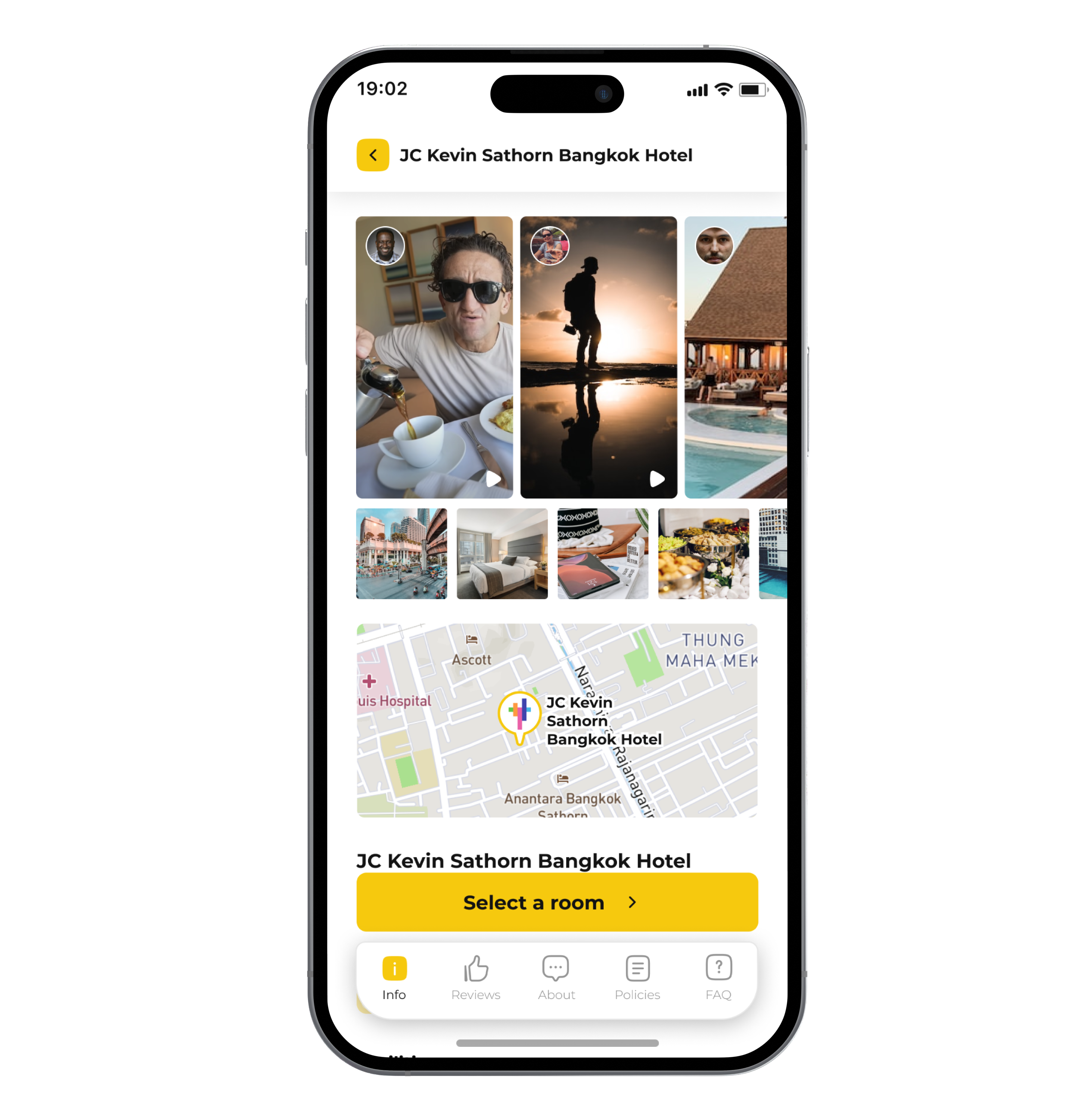 An app mockup for Travereel